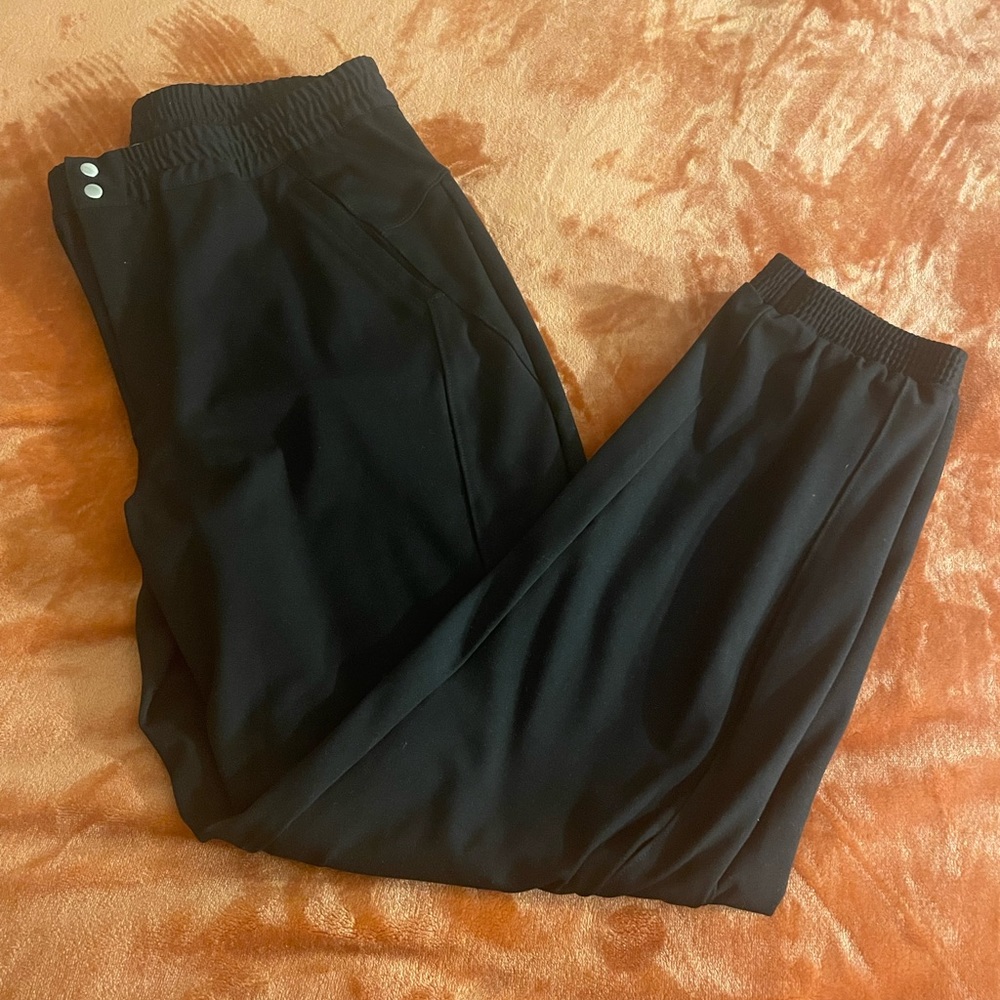 Black stretchy jogger pants - Like new